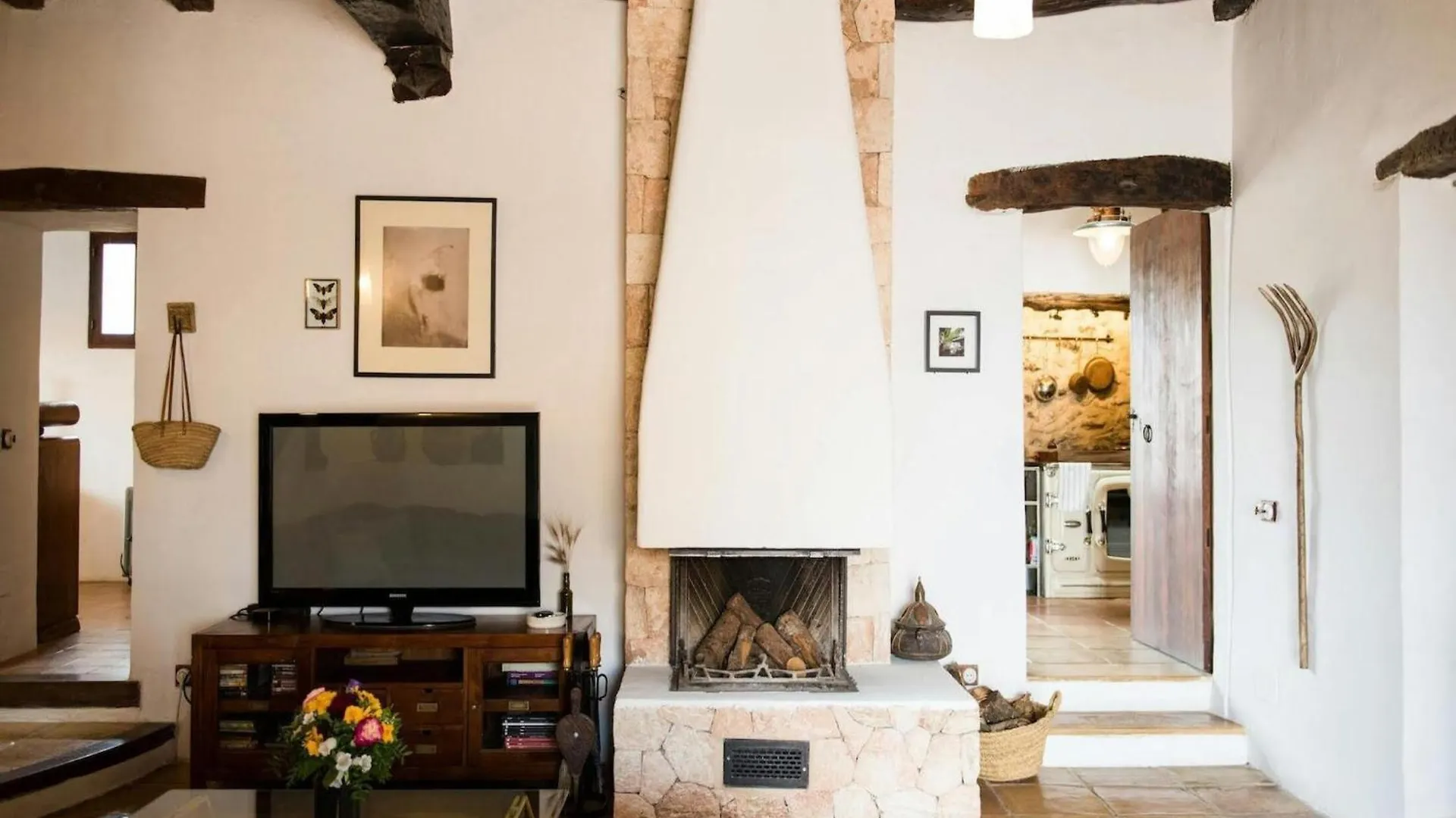 Beautiful Villa In A Romantic Gateway Santa Gertrudis  Santa Gertrudis (Ibiza)